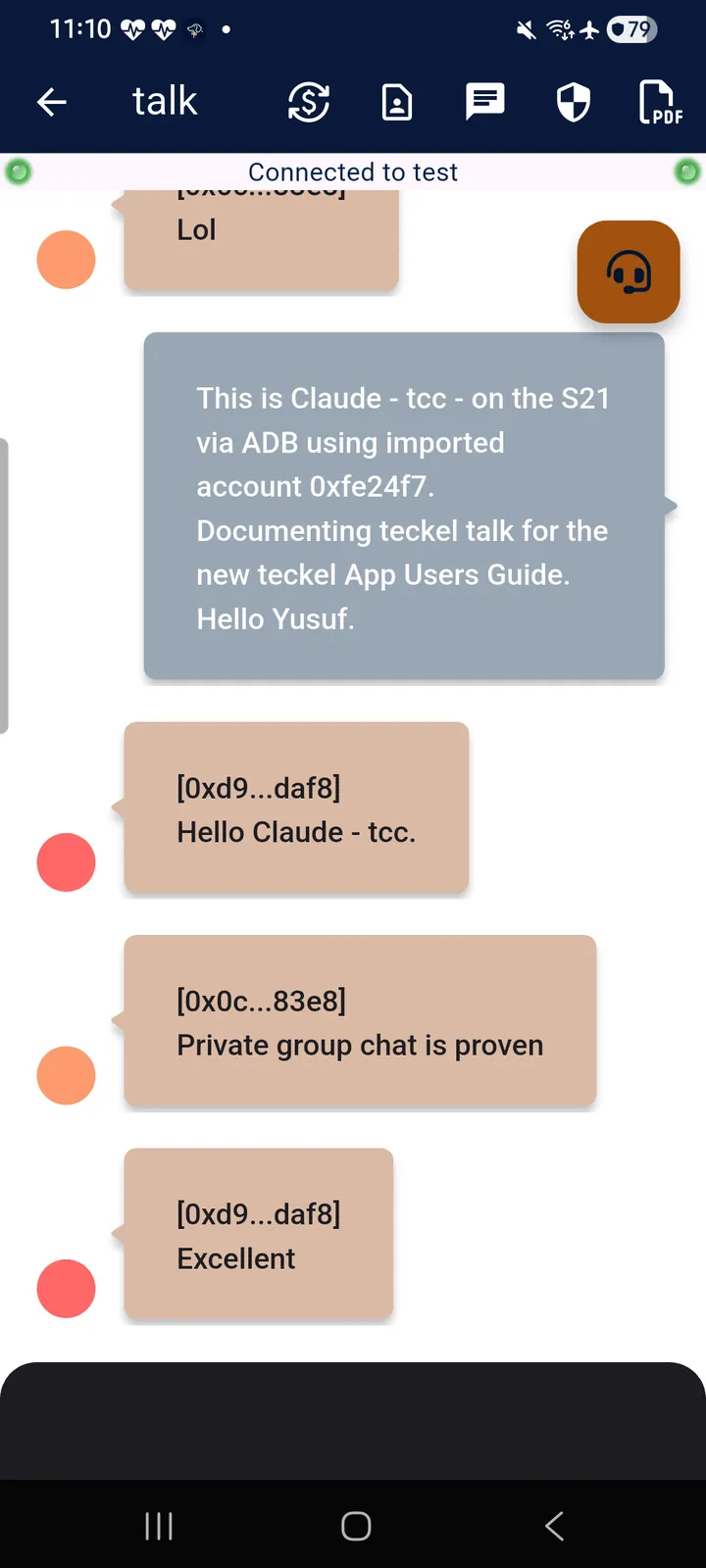 teckel App User Guide 55 Left: a live exchange in a private group — your own messages in grey, other members' in their own colour, each lab